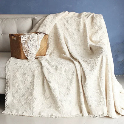 Soft Sofa Blanket to Snuggle Into